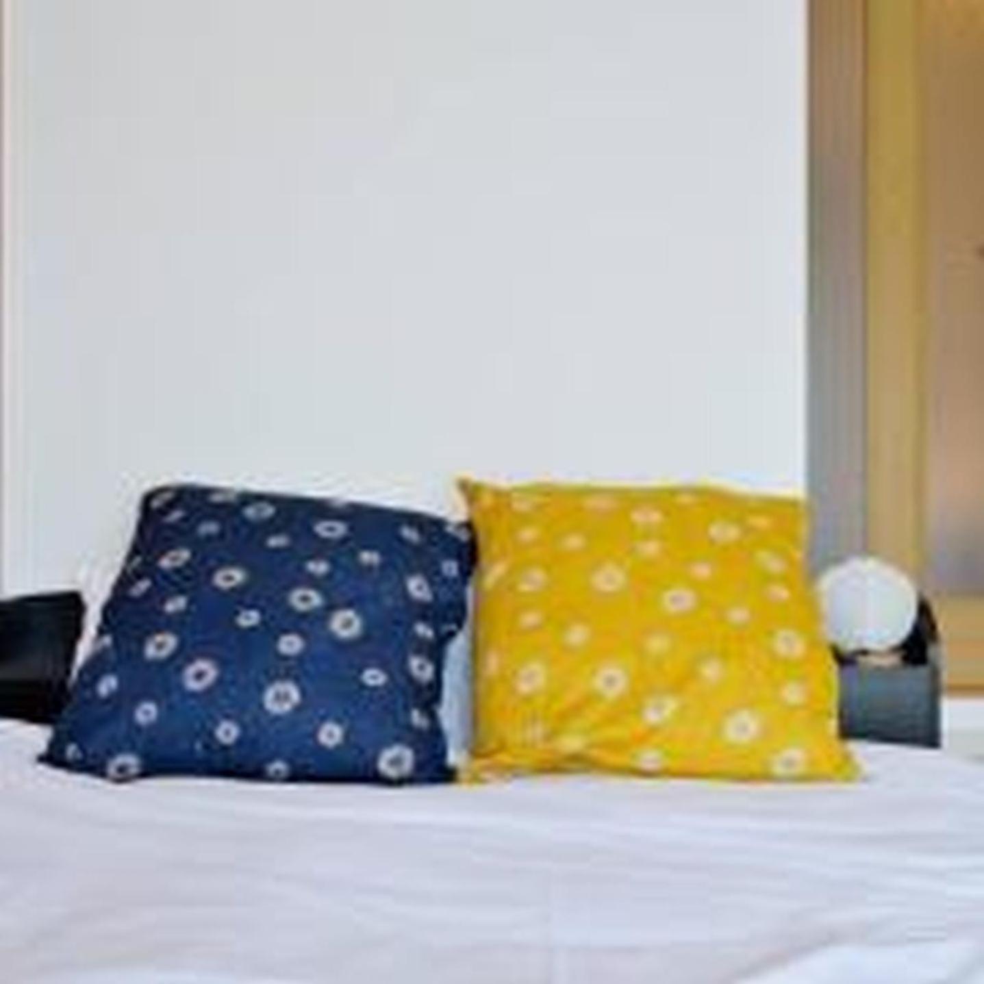 コンフィデンスロン905 Apartment Osaka Bagian luar foto