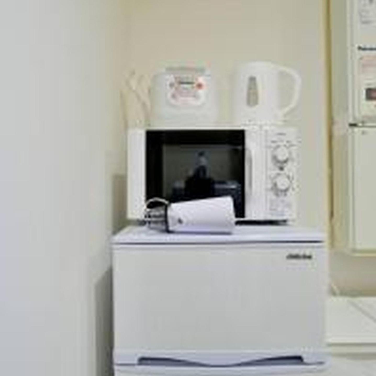 コンフィデンスロン905 Apartment Osaka Bagian luar foto